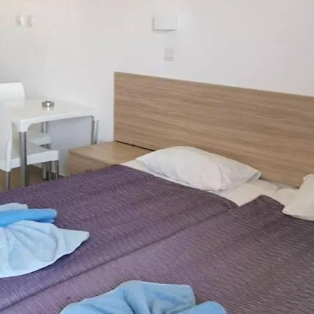 Simos Magic Apts Aparthotel 3*