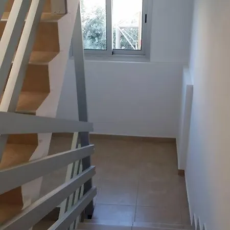 Simos Magic Apts 3* Ajía Nápa