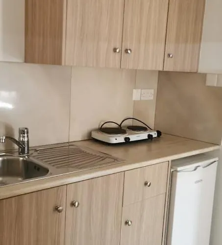 Simos Magic Apts Aparthotel 3*