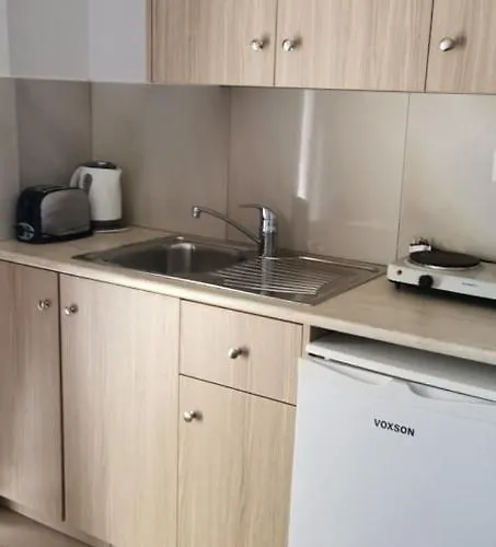 Simos Magic Apts Aparthotel