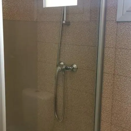 Lägenhetshotell Simos Magic Apts 2*