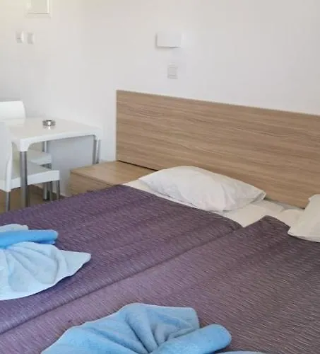 Simos Magic Apts Apartahotel 3*