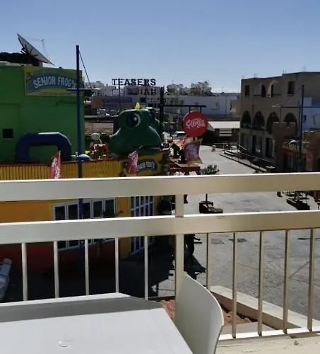 Apartahotel Simos Magic Apts