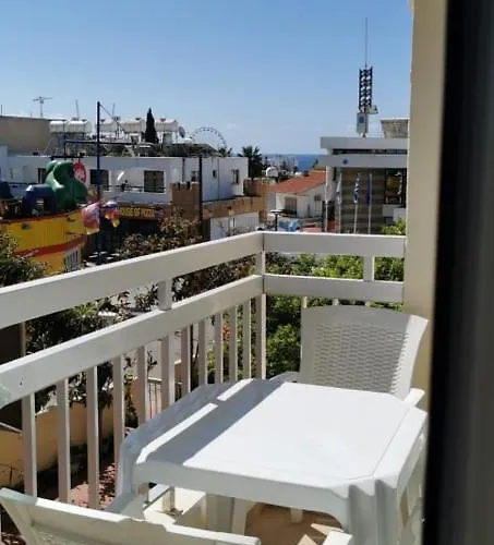 Apartahotel Simos Magic Apts